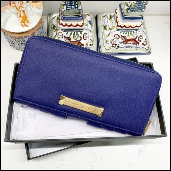 Zac Posen “Shirley Bow” Leather Clutch - Picture 4 of 8